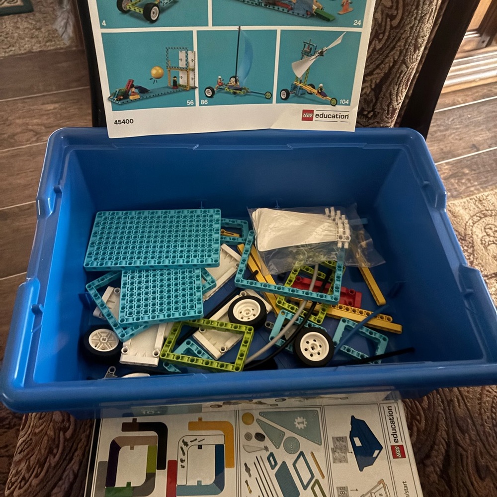 Lego Education Bric Q 45400 designed for children 10+ - Picture 2 of 9